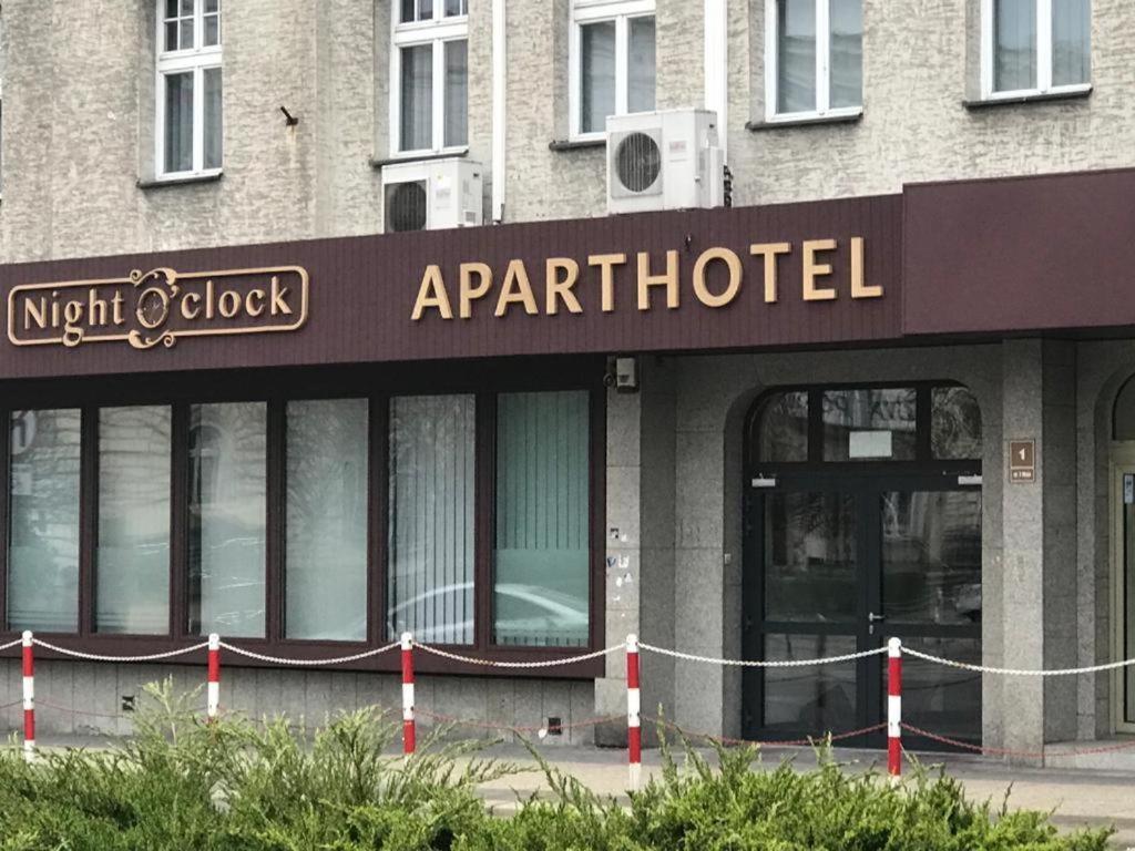 Appartamento Night O'Clock Apart Premium Opole Esterno foto