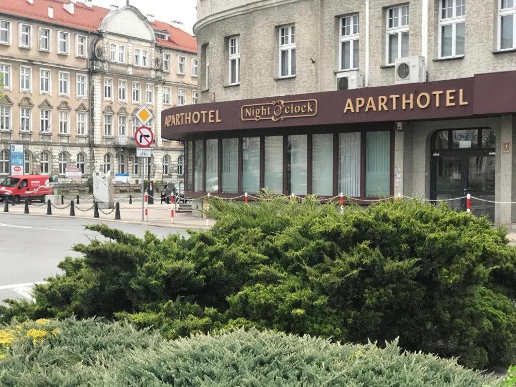 Appartamento Night O'Clock Apart Premium Opole Esterno foto